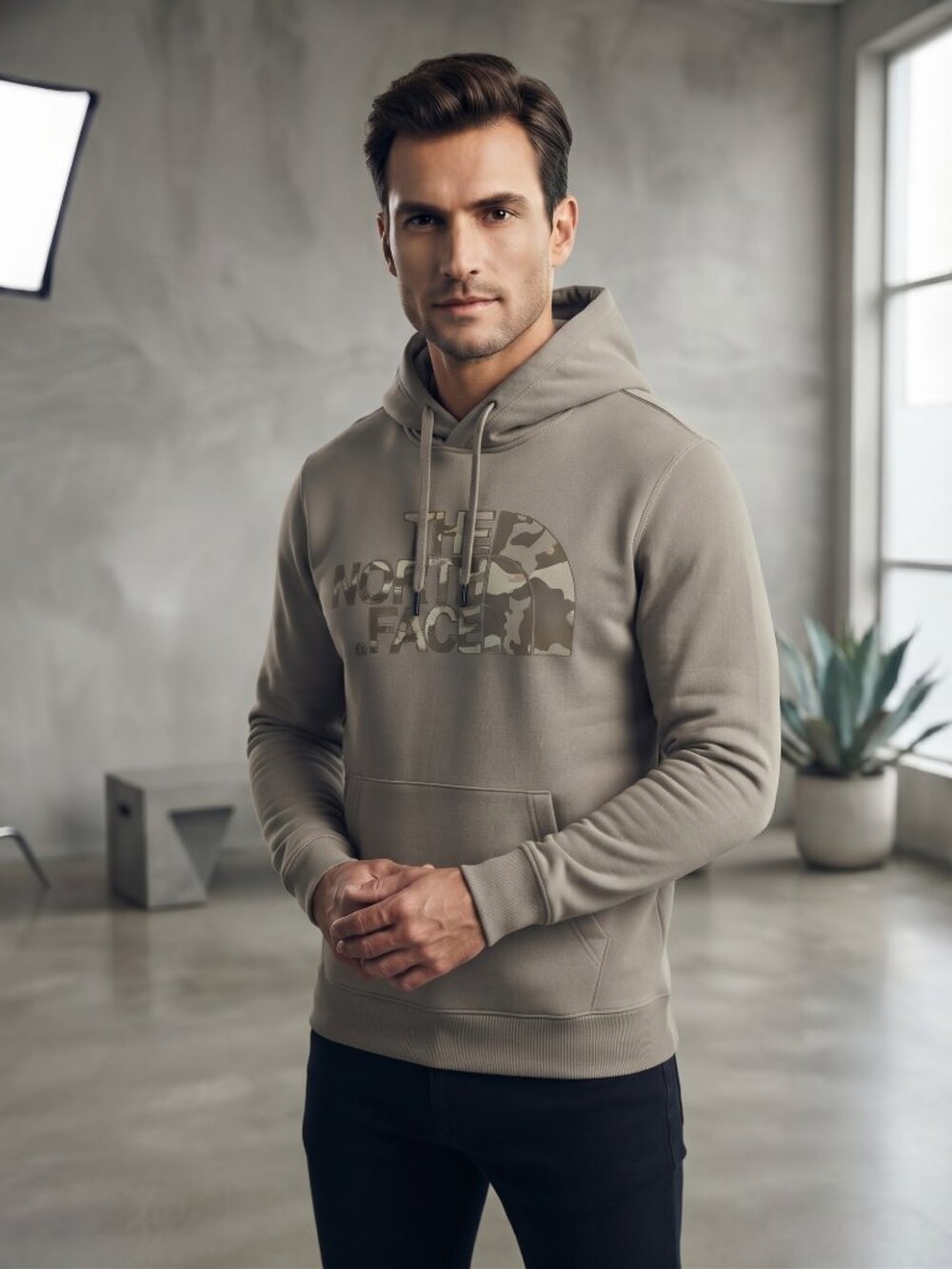 The North Face Half Dome Pullover Hoodie Men's L Taupe Gray Camo Logo